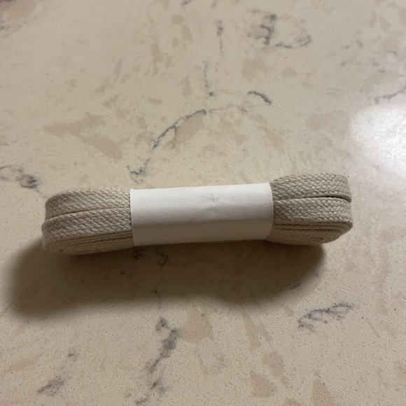 gucci shoe laces